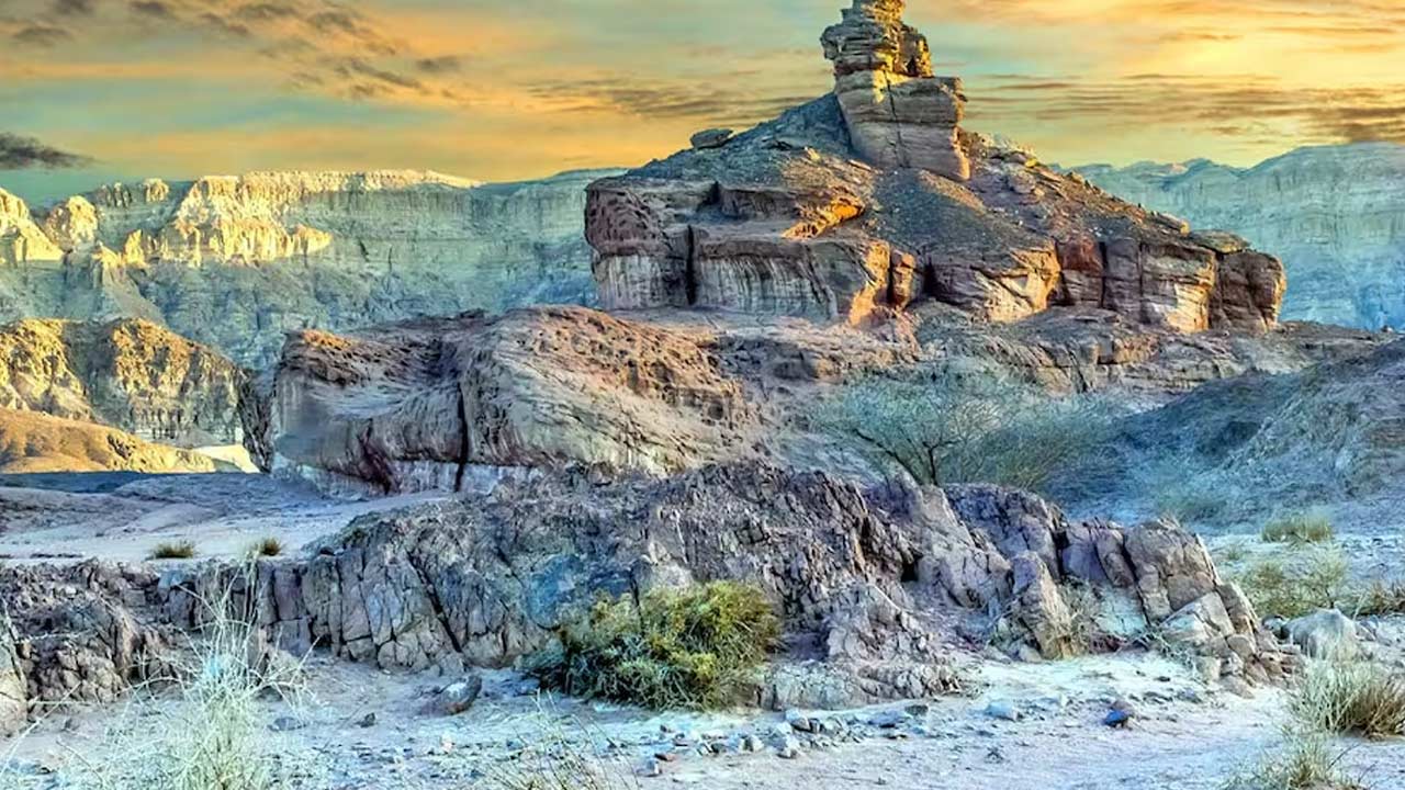 Israel Earthquake: ఇజ్రాయెల్‌ను వణికించిన భూకంపం..