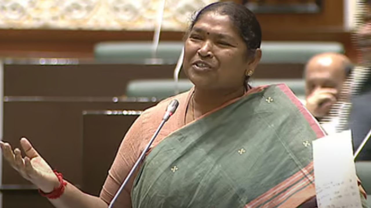 Minister Seethakka: మహిళా సాధికారత, సంక్షేమమే మా ప్రభుత్వ లక్ష్యం!