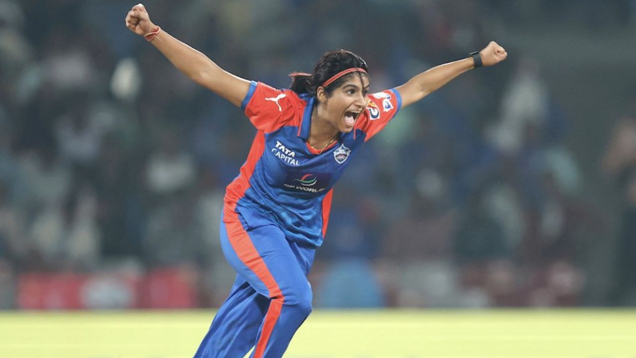 Nandini Sharma Hat-Trick: గుజరాత్ జెయింట్స్‌పై హ్యాట్రిక్.. ఎవరీ నందిని శర్మ!