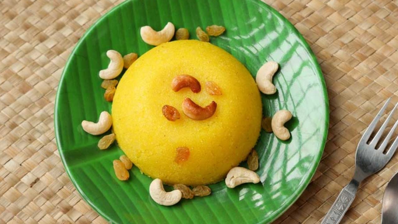 Rava Kesari Recipe: గుడిలో పెట్టే ప్రసాదం టేస్ట్ ఇంట్లోనే.. స్పెషల్ రవ్వ కేసరి చేసే సీక్రెట్ టిప్ ఇదిగో..!