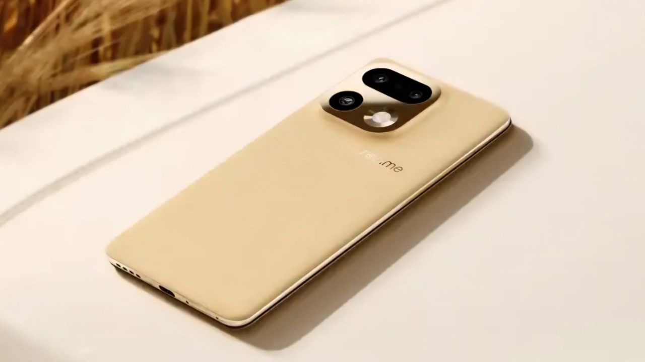 Realme 16 Pro 5G Launch: రియల్‌మీ ‘బాహుబలి’ ఫోన్ వచ్చేస్తోంది.. 2 రోజుల పాటు ఛార్జర్‌ అవసరం లేదు!