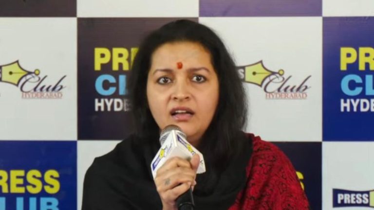 Renu Desai: జడ్జిని కుక్క ఏదో చేసి ఉంటుంది… రేణు దేశాయ్ వివాదాస్పద వ్యాఖ్యలు