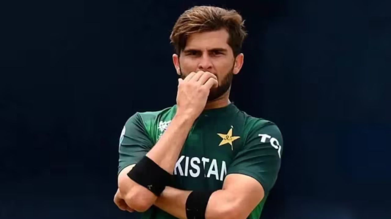Shaheen Afridi: ‘కుక్క తోక వంకర’లా పాకిస్థాన్ ప్రీమియం బౌలర్ వ్యాఖ్యలు.. మళ్లీ ఇండియా, పాక్ ఆసియా కప్ వివాదం తెరపైకి..!