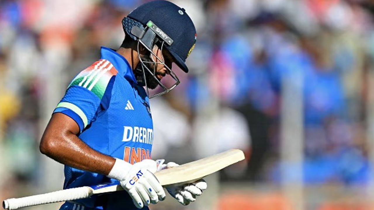 Shreyas Iyer: శ్రేయాస్ అయ్యర్‌కు షాక్.. నంబర్‌–3లో బ్యాటింగ్ చేసేది ఎవరంటే?