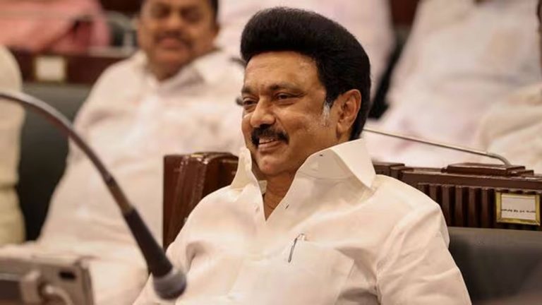 Tamil Nadu: ఎన్నికల వేళ కీలక ఘట్టం.. ప్రైవేటు స్కూళ్ల ఫీజుల నియంత్రణ బిల్లుకు ఆమోదం