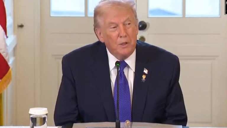 Trump: వెనిజులా చమురు విక్రయంపై ట్రంప్ కీలక ప్రకటన.. ఏ దేశాలకు సేల్ అంటే..!