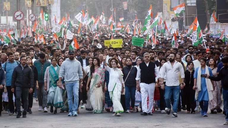 ED vs West Bengal Govt: ఈడీ vs బెంగాల్ ప్రభుత్వం.. సుప్రీంకోర్టుకు చేరిన వివాదం..