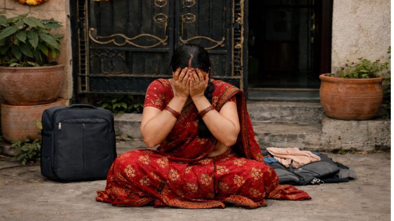 Wife Protest: నా భర్త కావాలి.. భర్త కోసం భార్య పోరాటం..!