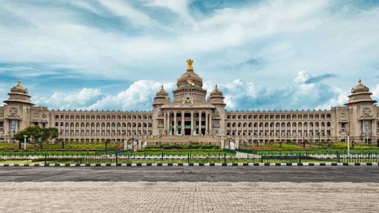 Best City for Women: మహిళలకు బెస్ట్ సిటీగా బెంగళూర్.. హైదరాబాద్ ఎన్నో స్థానం అంటే..