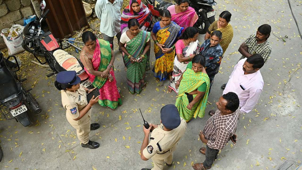 Telangana :  తెలంగాణ పోలీస్‌ శాఖ కీలక నిర్ణయం.. ఫ్రెండ్లీ పోలీసింగ్‌కి కొత్త దశ
