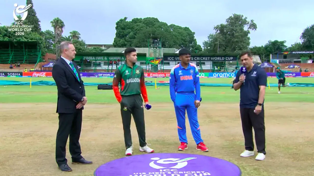 India vs Ban: భారత్ vs బంగ్లాదేశ్ మ్యాచ్‌లో ఆసక్తికర సన్నివేశం.. చేయి కలపని కెప్టెన్లు!