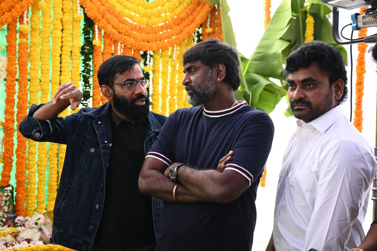 Maa Vande : మోడీపై సినిమాకి షాకింగ్ బడ్జెట్