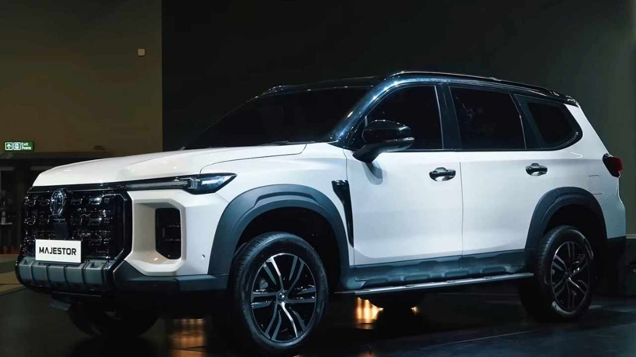 ADAS, పానోరమిక్ సన్‌రూఫ్, 7 సీట్లు.. ప్రీమియం లుక్⁬లో MG Majestor