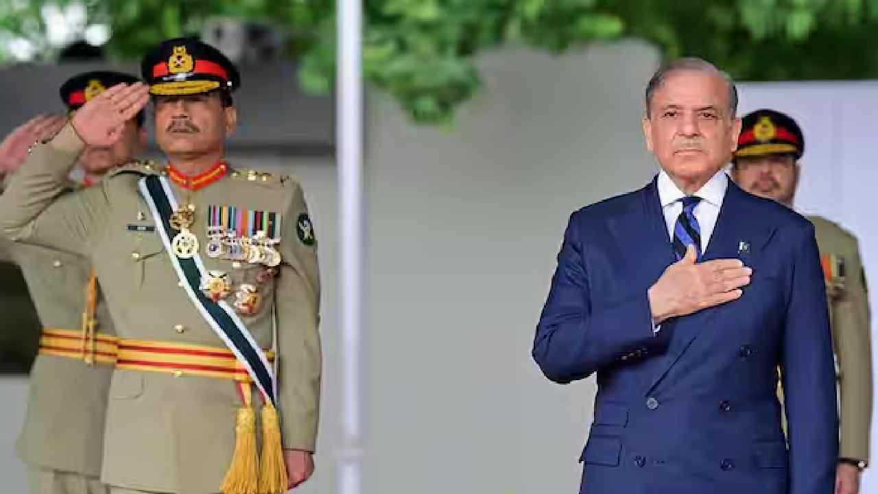 pakistan pays 1 billion to join trumps board of peace while begging for 2 2 billion aid