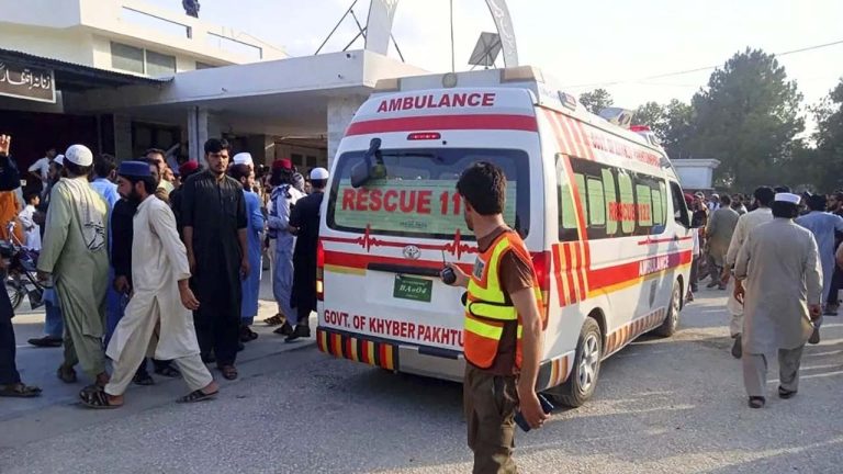 Pakistan: ఖైబర్ పఖ్తుంఖ్వాలో జరిగిన వివాహ వేడుకలో ఆత్మాహుతి దాడి.. ఐదుగురు మృతి