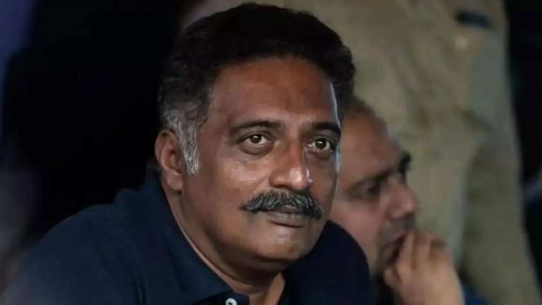 Prakash Raj: బాలీవుడ్ అంటే ‘ప్లాస్టిక్’ విగ్రహాల మ్యూజియం.. ప్రకాష్ రాజ్ షాకింగ్ కామెంట్స్!