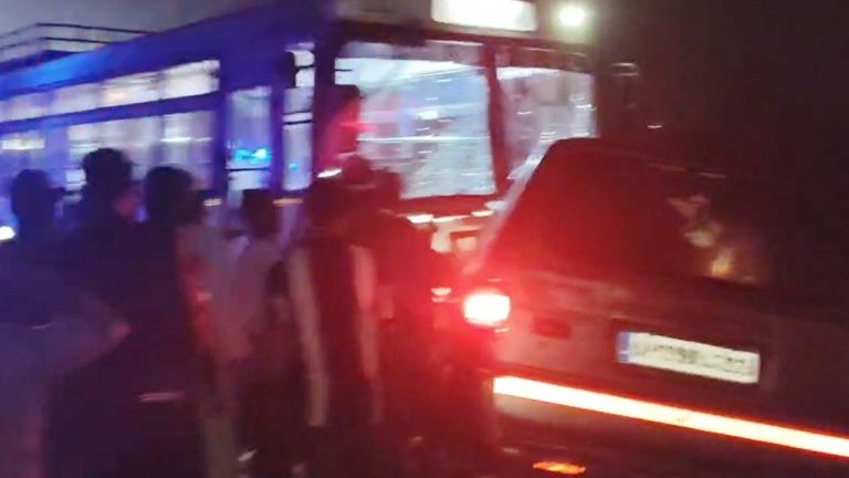 Jagtial: మరో బస్సు ప్రమాదం.. ఆర్టీసీ బస్సును ఢీకొట్టిన టవేరా.. పలువురికి తీవ్ర గాయాలు