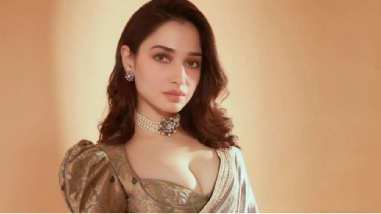 Tamannaah : ఇంటిమేట్ సీన్ప్ విషయంలో.. స్టార్ హీరో బండారం బయటపెట్టిన తమన్నా.