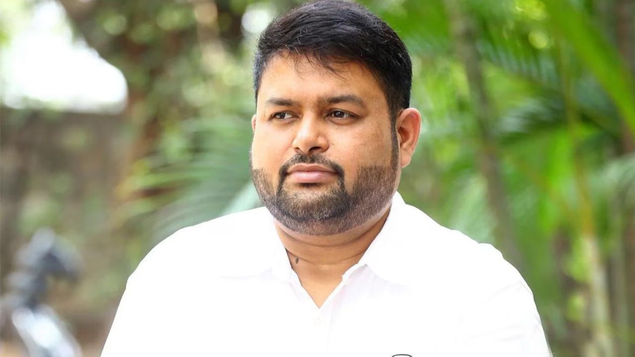 Tharman : మరీ ఇంత అందంగా ఉన్నానేంట్రా.. తమన్ వీడియో వైరల్