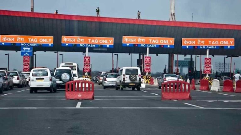 New Toll Rules: కొత్త రూల్స్‌.. టోల్‌ బకాయి పెడితే అవి కట్..!