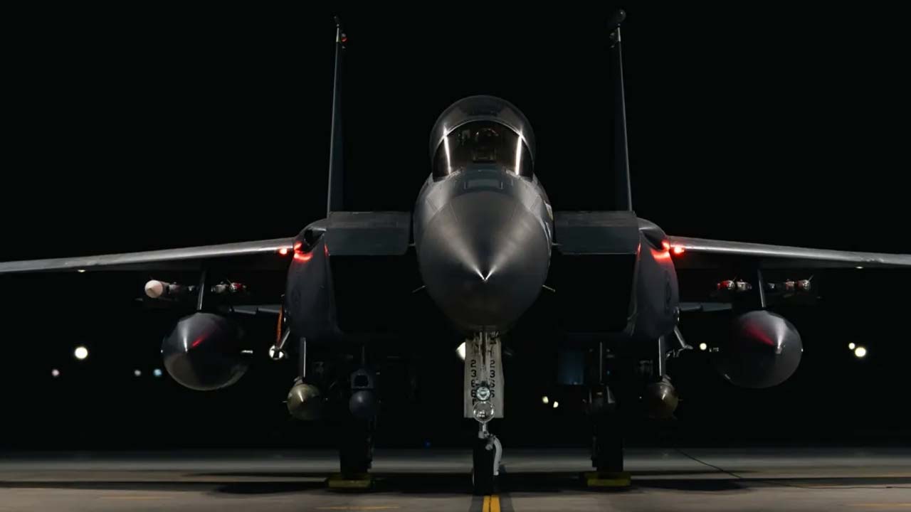 Operation Hawkeye Strike: సిరియాపై అమెరికా ఆపరేషన్ హాక్ ఐ స్ట్రైక్.. ఐసిస్ రహస్య స్థావరాలు ధ్వంసం