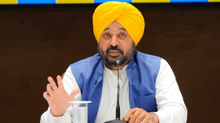 Bhagwant Mann: పంజాబ్ సీఎంకు చుక్కెదురు.. భగవంత్ మాన్ విదేశీ టూర్‌కు కేంద్రం నిరాకరణ