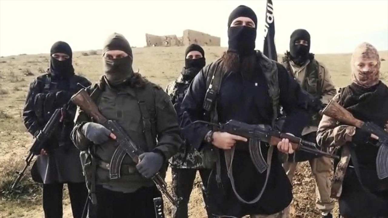 ISIS Uranium Plan: 1,000 టన్నుల యురేనియం కోసం ఐసిస్ ఉగ్రవాదుల మాస్టర్ ప్లాన్!