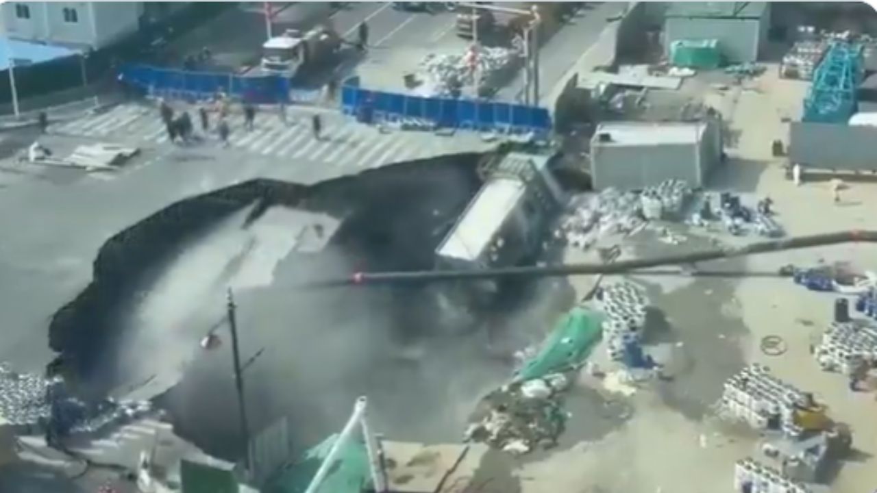 massive sinkhole in shanghai during metro construction road collapse caught on cctv