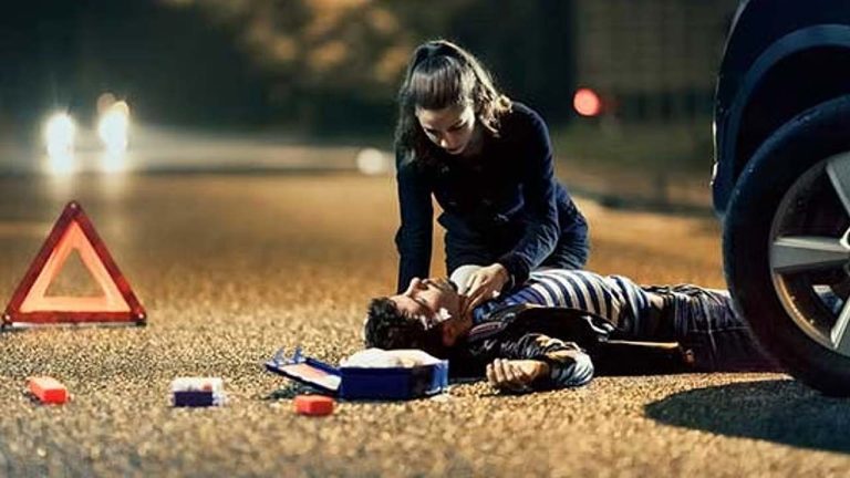 Telangana Rah-Veer Scheme: యాక్సిడెంట్ బాధితులకు హెల్ప్ చేస్తే మీ ఖాతాలోకి రూ.25,000.!