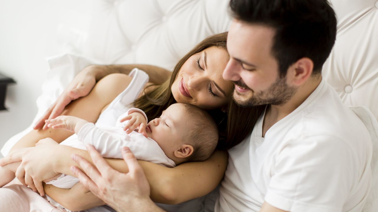 parenting tips to strengthen husband and wife relationship after baby