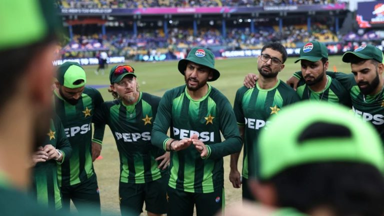 Salman Ali Agha: ఏంట్రా బాబు ఆ మాట్లాడడం.. నవ్వులపాలైన పాకిస్తాన్ కెప్టెన్! వీడియో వైరల్..