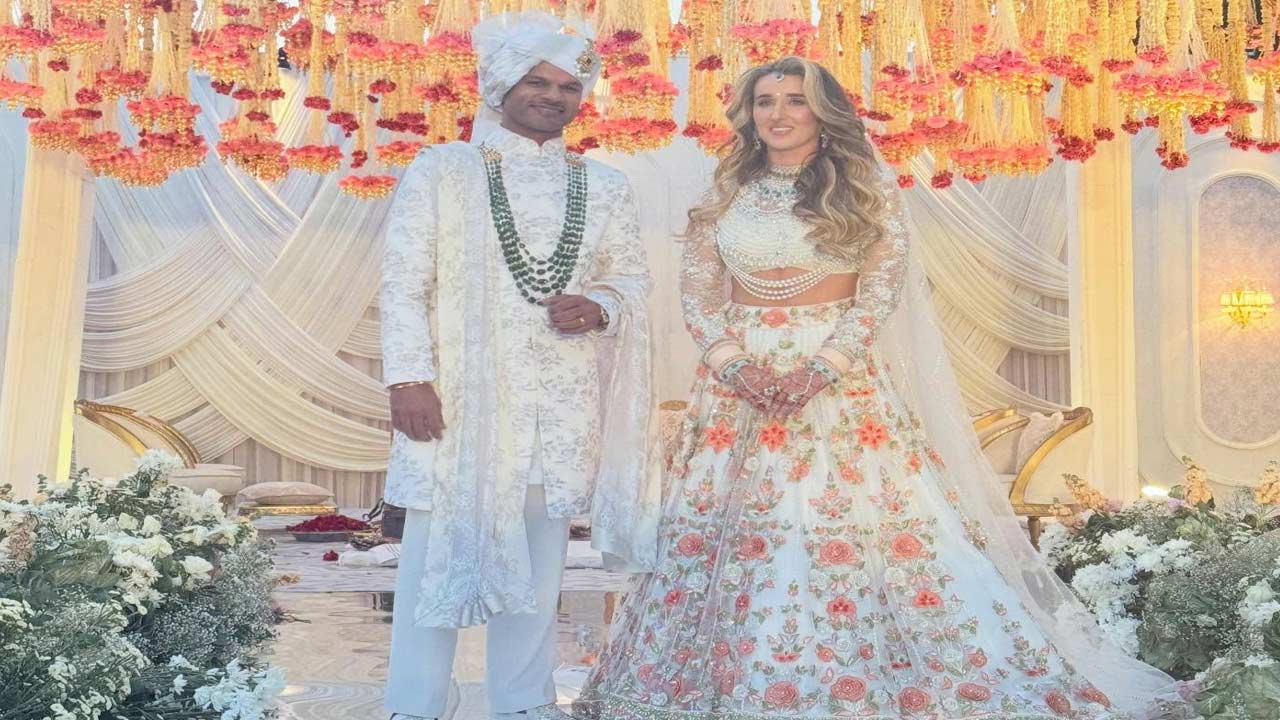 Shikhar Dhawan: గబ్బర్ కొత్త ఇన్నింగ్స్.. సోఫీతో శిఖర్ ధావన్ వెడ్డింగ్.. ఫోటోలు పంచుకున్న చాహల్!