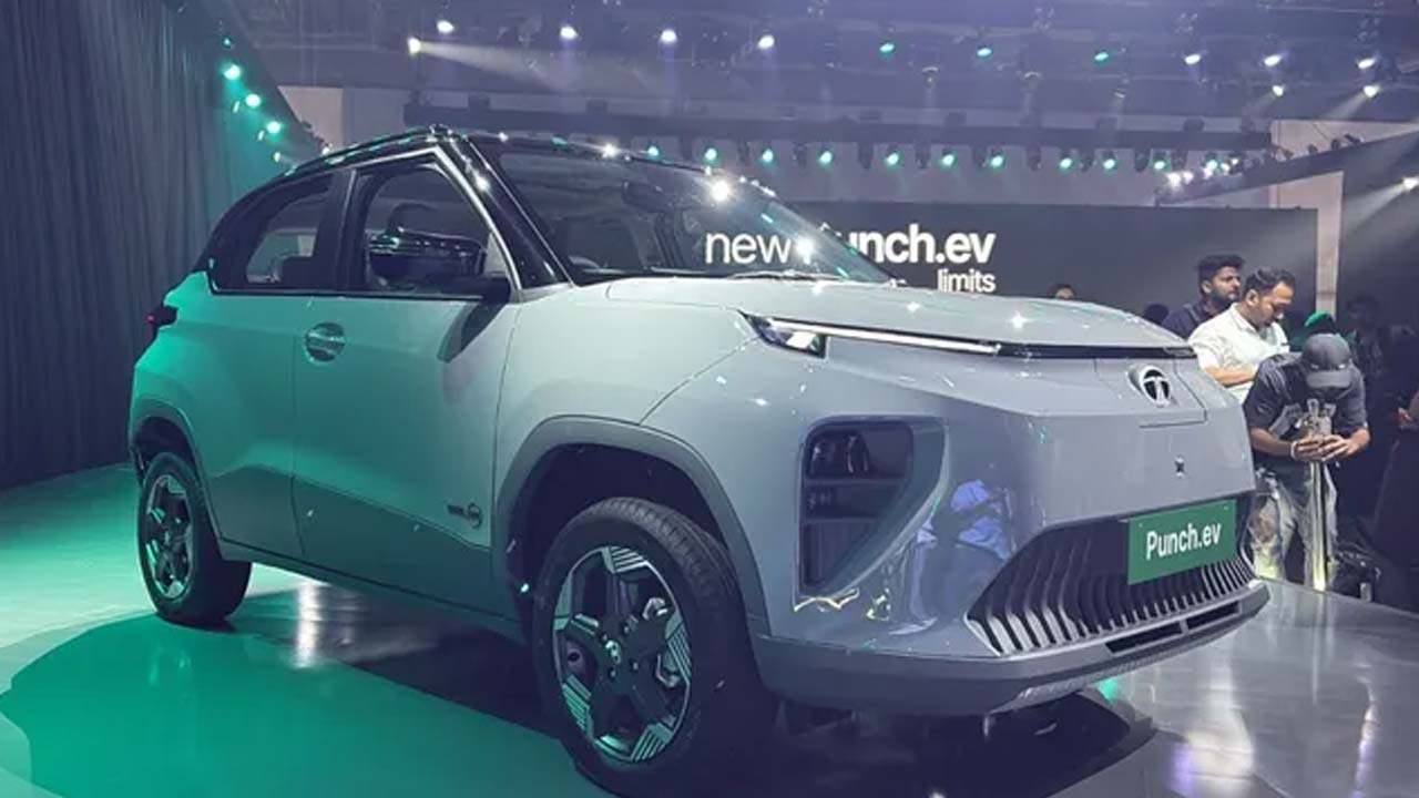 Tata Punch EV Facelift: టాటా పంచ్ EV ఫేస్‌లిఫ్ట్ విడుదల.. 468KM రేంజ్.. ధర, ఫీచర్ల వివరాలివే