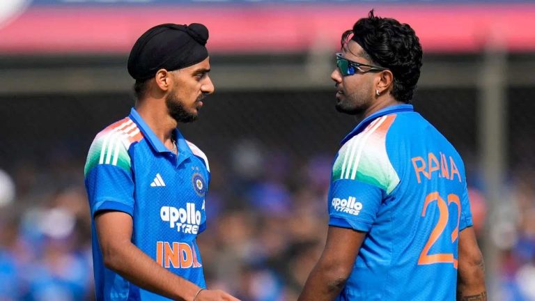 T20 World Cup 2026: ప్రపంచ కప్ ముందు టీమిండియాలో అనూహ్య మార్పు..  జట్టుకు దూరమైన స్టార్ ప్లేయర్!