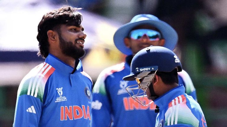 Under-19 World Cup: సెమీఫైనల్లోకి భారత్.. ప్రపంచ కప్ నుంచి పాకిస్థాన్ ఔట్