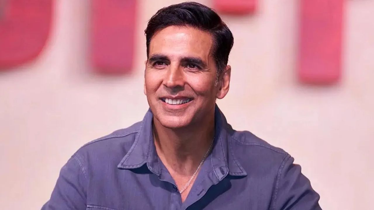 akshay kumar reveals the biggest mistake of his career at a party