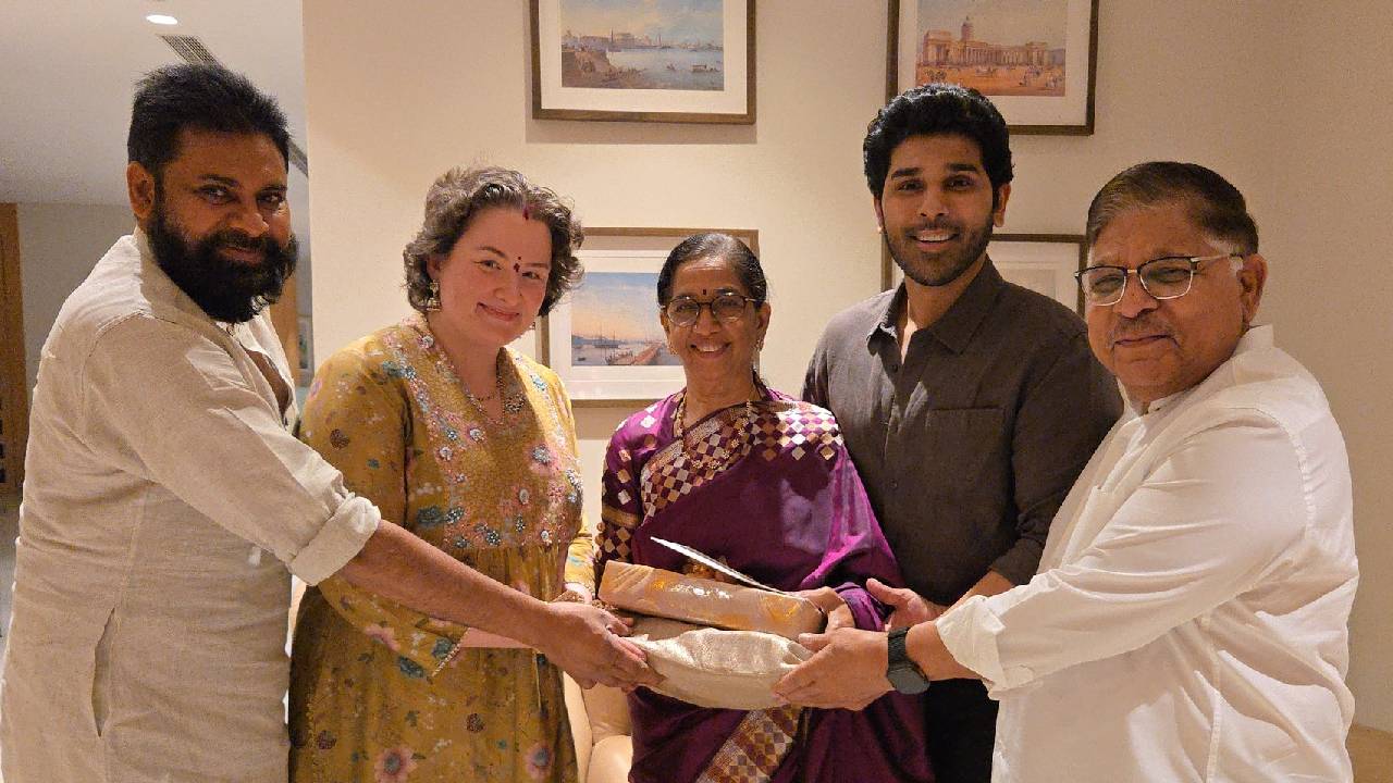 Pawan Kalyan: శిరీష్ పెళ్ళికి పవన్’కు ఆహ్వానం