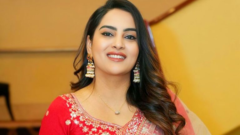 Himaja : మీ మాటలు.. మా పేరెంట్స్ వింటే తట్టుకోలేరు – హిమజ
