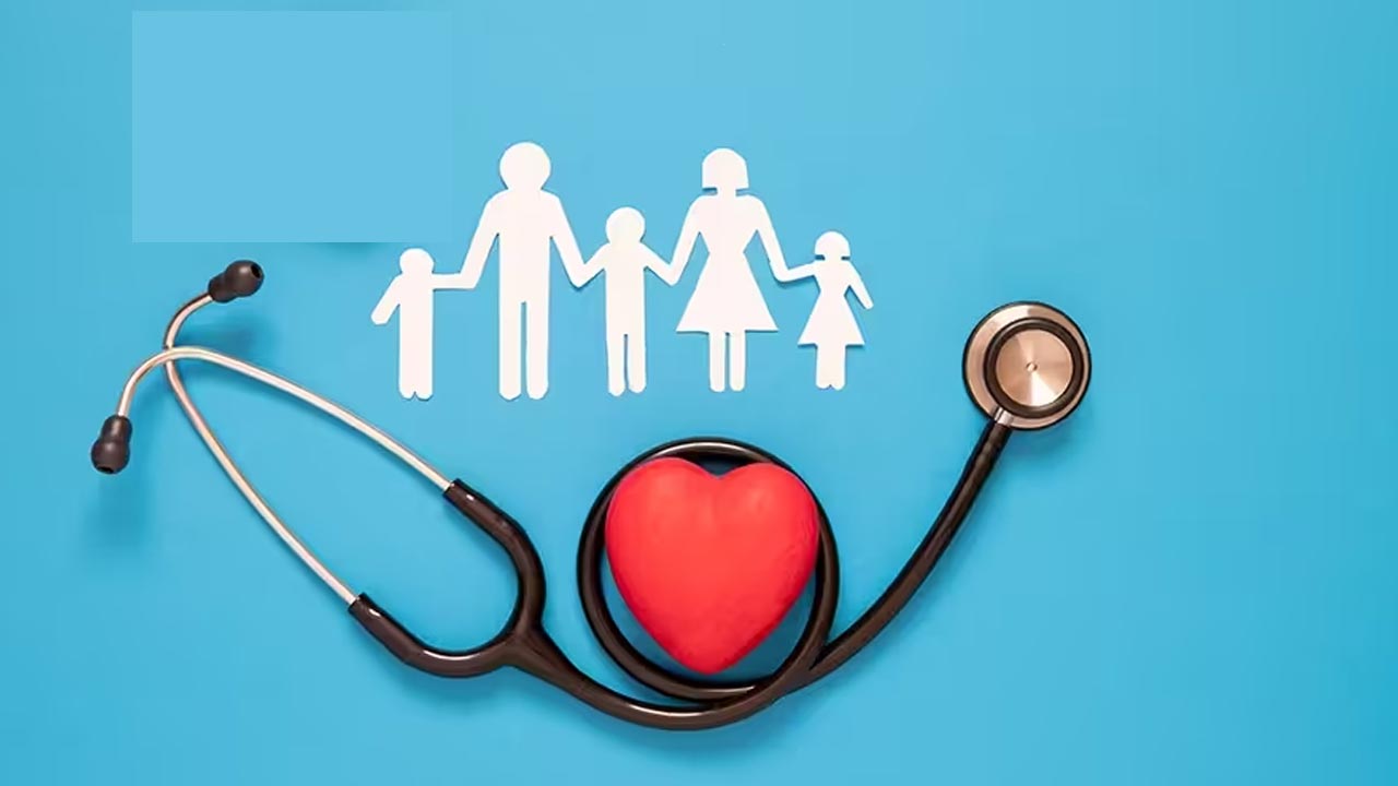 Life Insurance vs Health Insurance: వణికిస్తున్న హార్ట్ ఎటాక్.. జీవిత బీమా vs ఆరోగ్య బీమా.. మీ కుటుంబానికి ఏది ముఖ్యం?