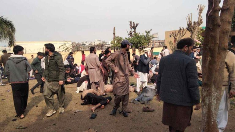 Islamabad blast: పాక్‌లో ఎమర్జెన్సీ..  ఇస్లామాబాద్‌ భారీ పేలుడు..  70 మందికి పైగా మృతి..