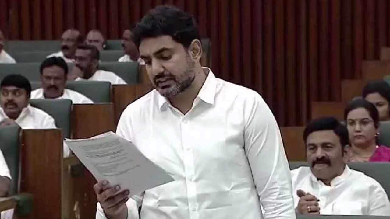 Minister Nara Lokesh: నిరుద్యోగులకు గుడ్⁬న్యూస్.. త్వరలో టీచర్ల భర్తీ కోసం మరో DSC