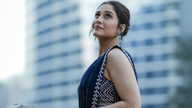 Regina Cassandra : బాలీవుడ్ గుట్టు విప్పిన రెజీనా కసాండ్రా!