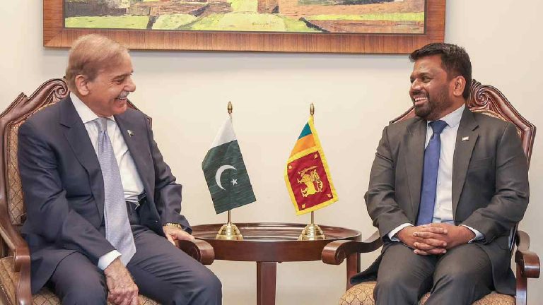 T20 World Cup match: భారత్ వర్సెస్ పాకిస్తాన్ మ్యాచ్.. గేమ్‌ఛేంజర్‌గా శ్రీలంక..