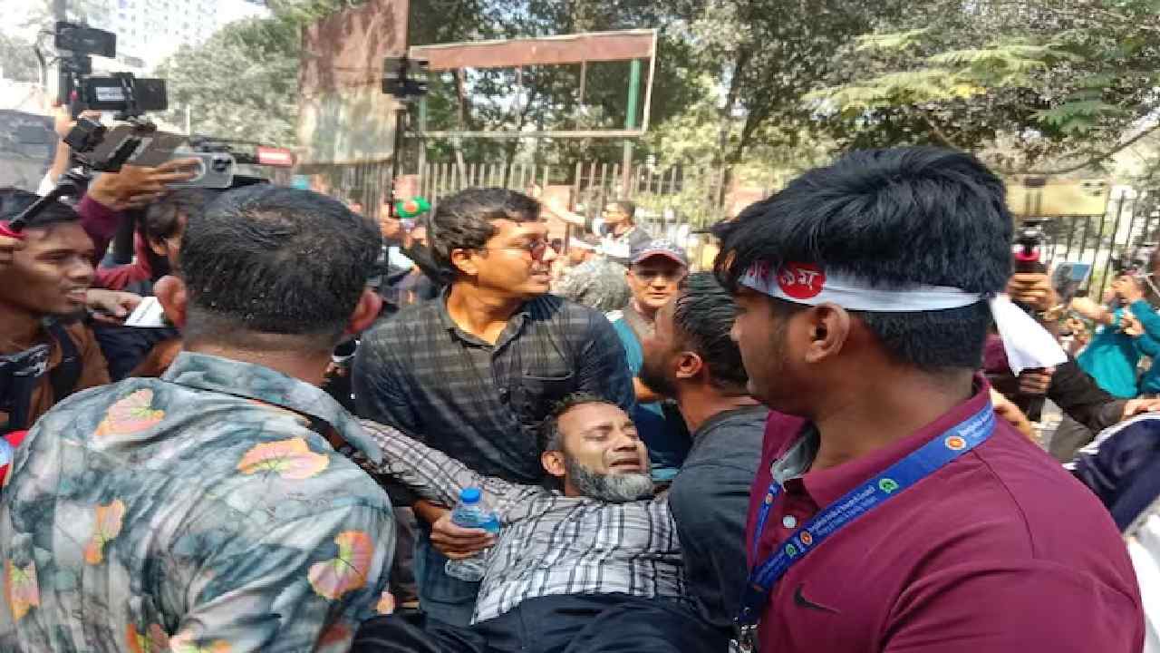 bangladesh polls clashes muhammad yunus house dhaka