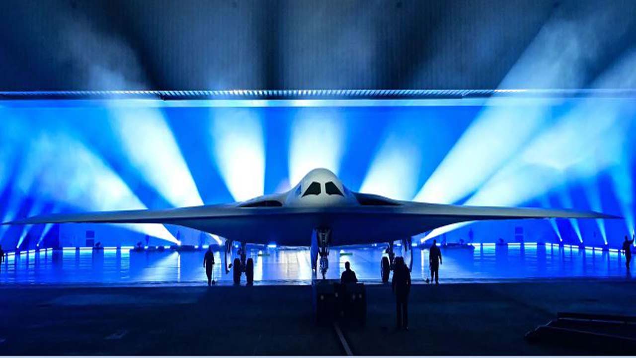 Iran-US: ఇరాన్‌పై దాడిని తీవ్రం చేసిన అమెరికా.. బీ-2 బాంబర్లతో దాడి