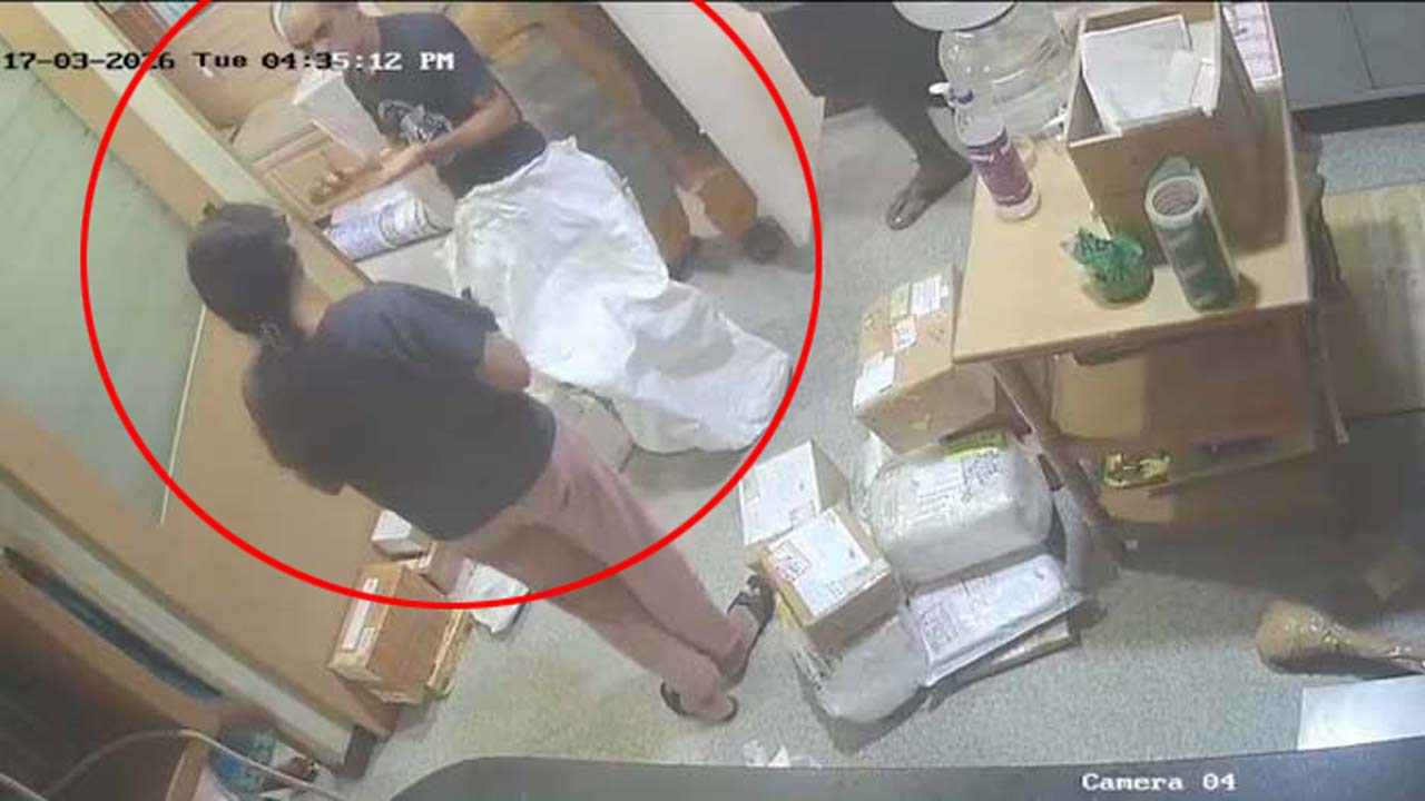 Bengaluru: టెక్ సిటీలో అమానుషం.. తండ్రిని సంచిలో పెట్టి కొరియర్‌కు యత్నం.. ఆ తర్వాత ఏమైందంటే..!