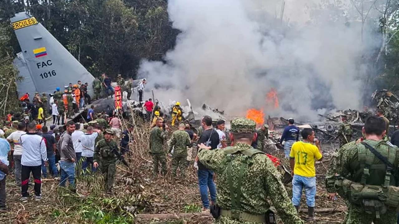 Military Plane Crashed: ఘోర ప్రమాదం.. కూలిన సైనిక విమానం.. 110 మంది సైనికులు!