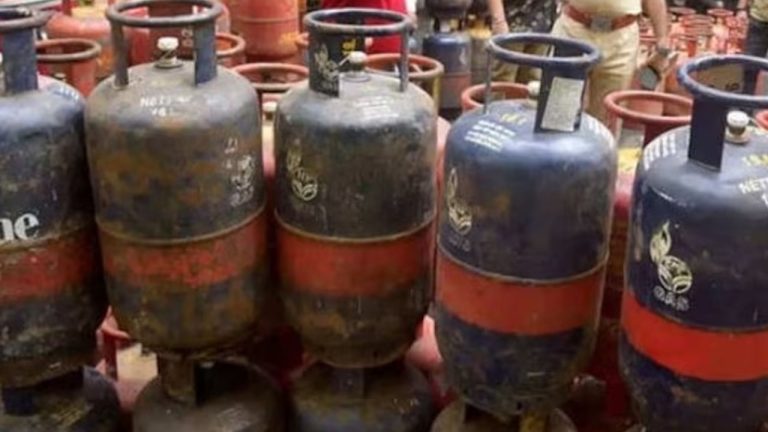 Hyderabad: ఇలా చేస్తుంటే సిలిండర్ల కొరత ఎందుకు రాదు? భారీ దందా!
