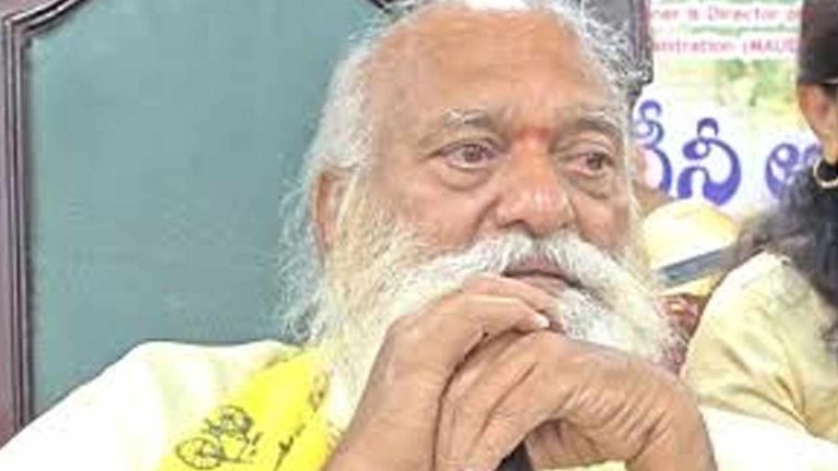 JC Prabhakar Reddy Emotional: కన్నీరు పెట్టుకున్న జేసీ ప్రభాకర్ రెడ్డి..