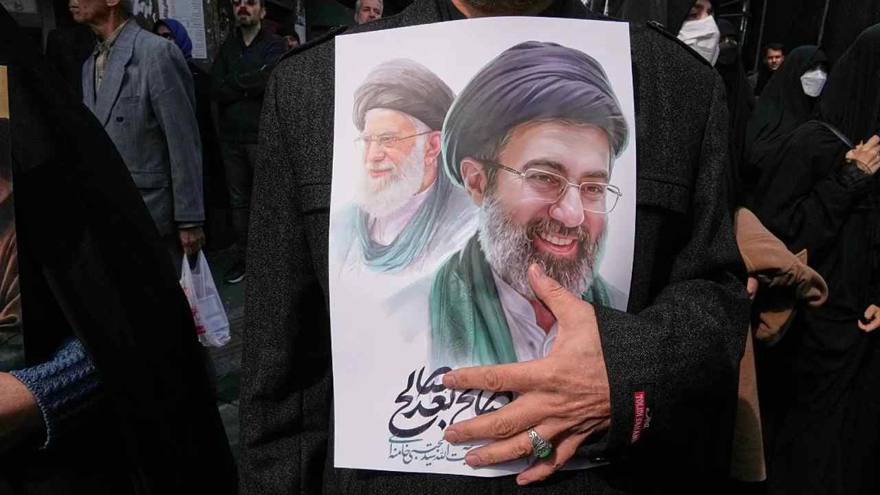 mojtaba khamenei escapes death tehran missile strike update